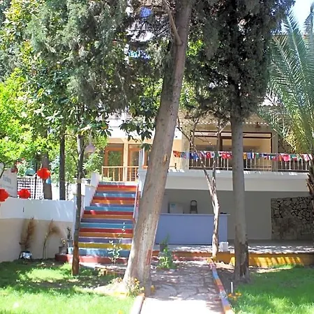 Nicea Hotel 3*